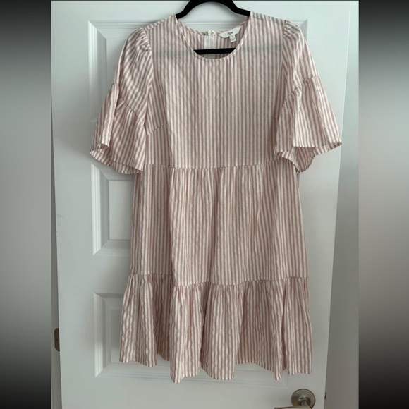 Tori Tiered Dress - Picture 5 of 5